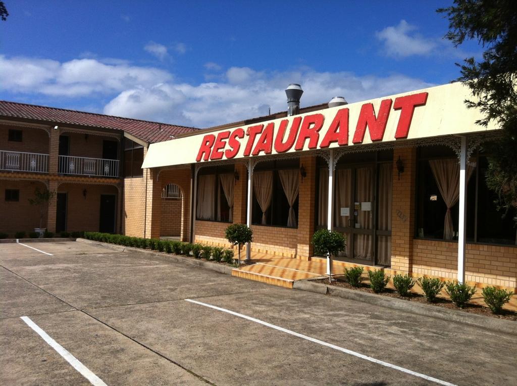 Alexander The Great Motel Windsor Ngoại thất bức ảnh